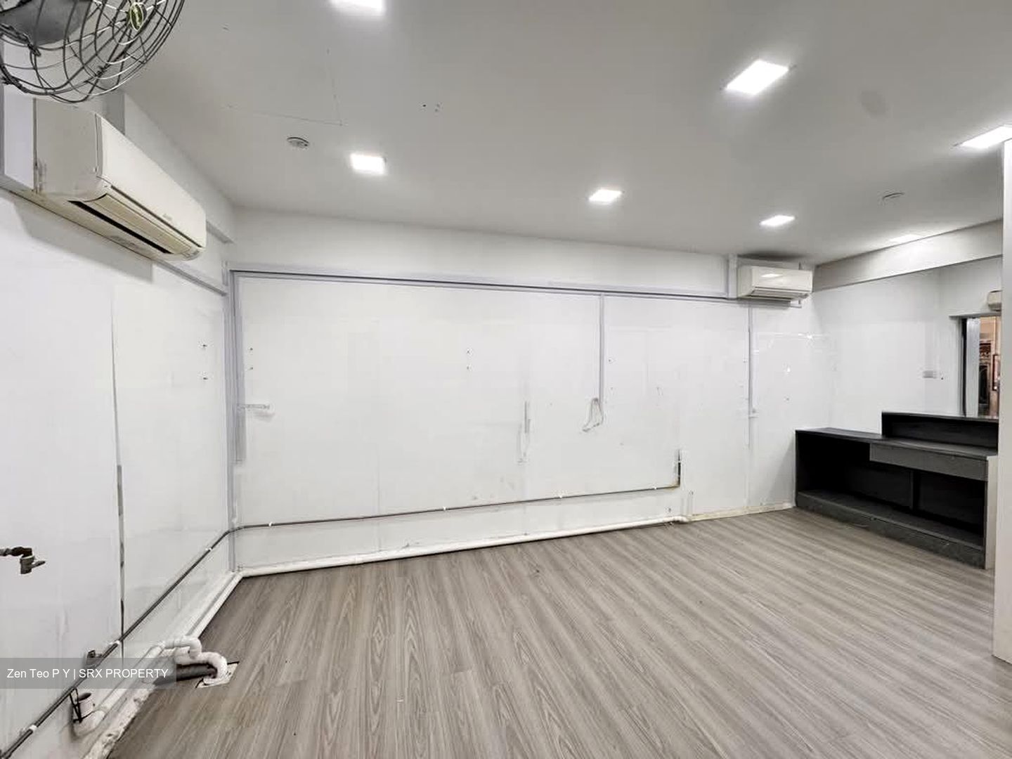 Bukit Batok Street 31 (D23), Shop House #570501201